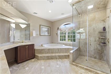 3411 Country Club Road Building Country Club Bronx NY 10465