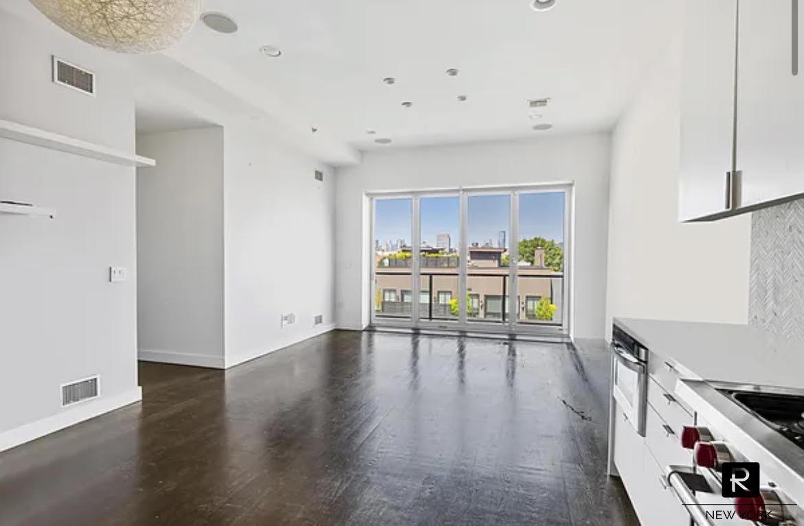 51 Woodhull Street Carroll Gardens Brooklyn NY 11231
