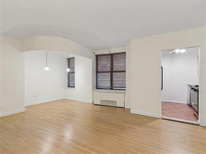 581 Academy Street 2-F Inwood New York NY 10034