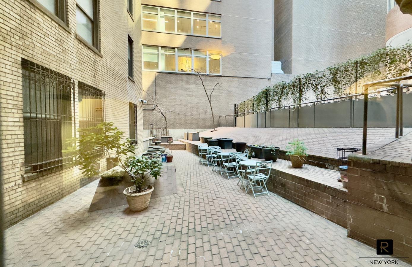 212 East 48th Street Turtle Bay New York NY 10017