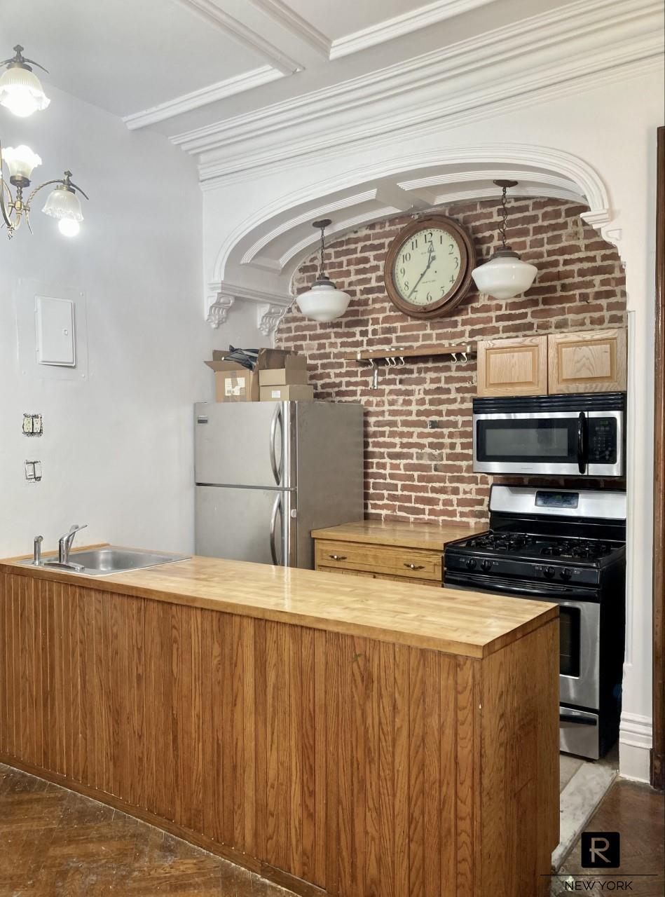 500 East 87th Street Upper East Side New York NY 10128