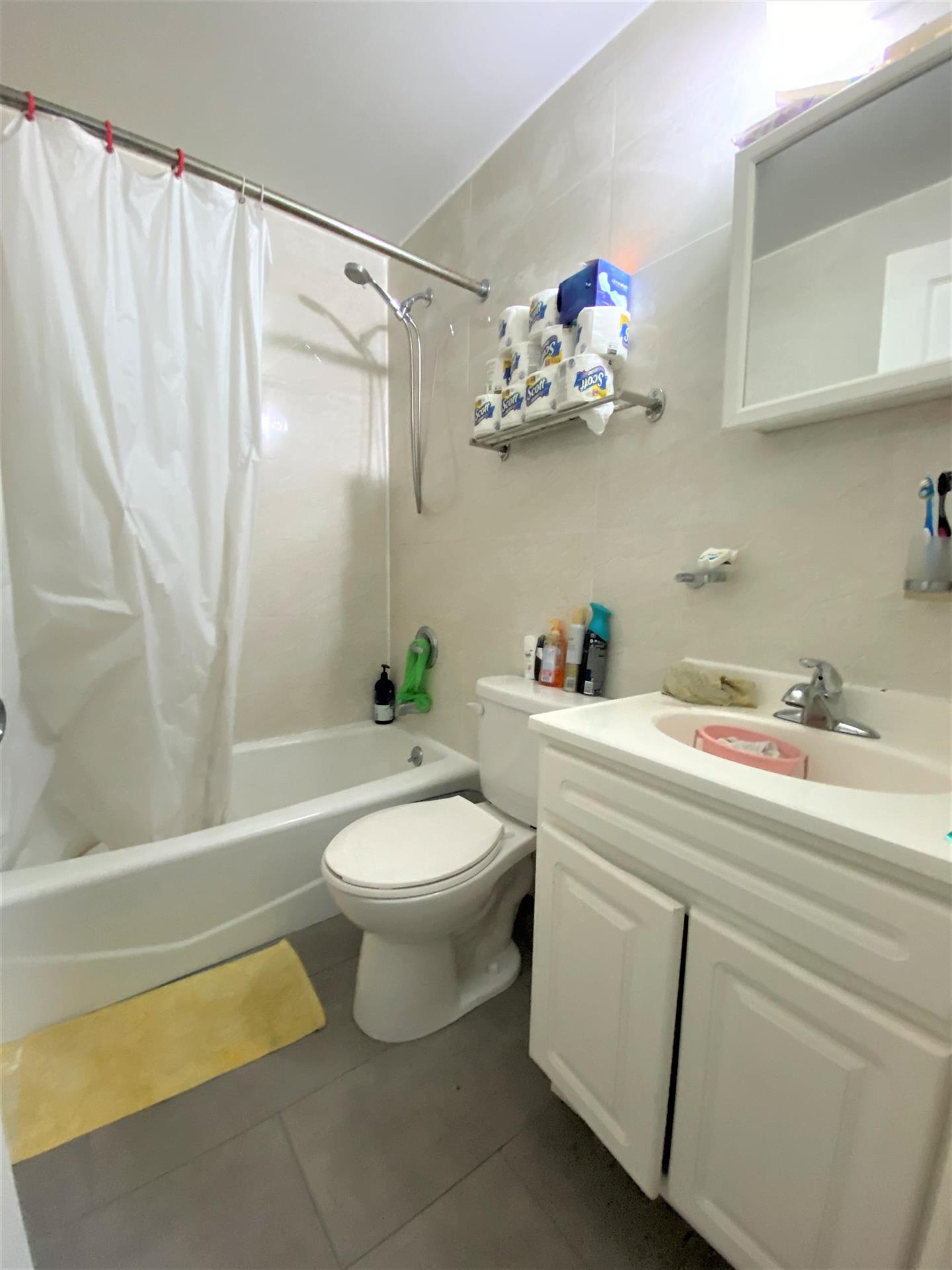 733 57th Street 3-R Sunset Park Brooklyn NY 11220