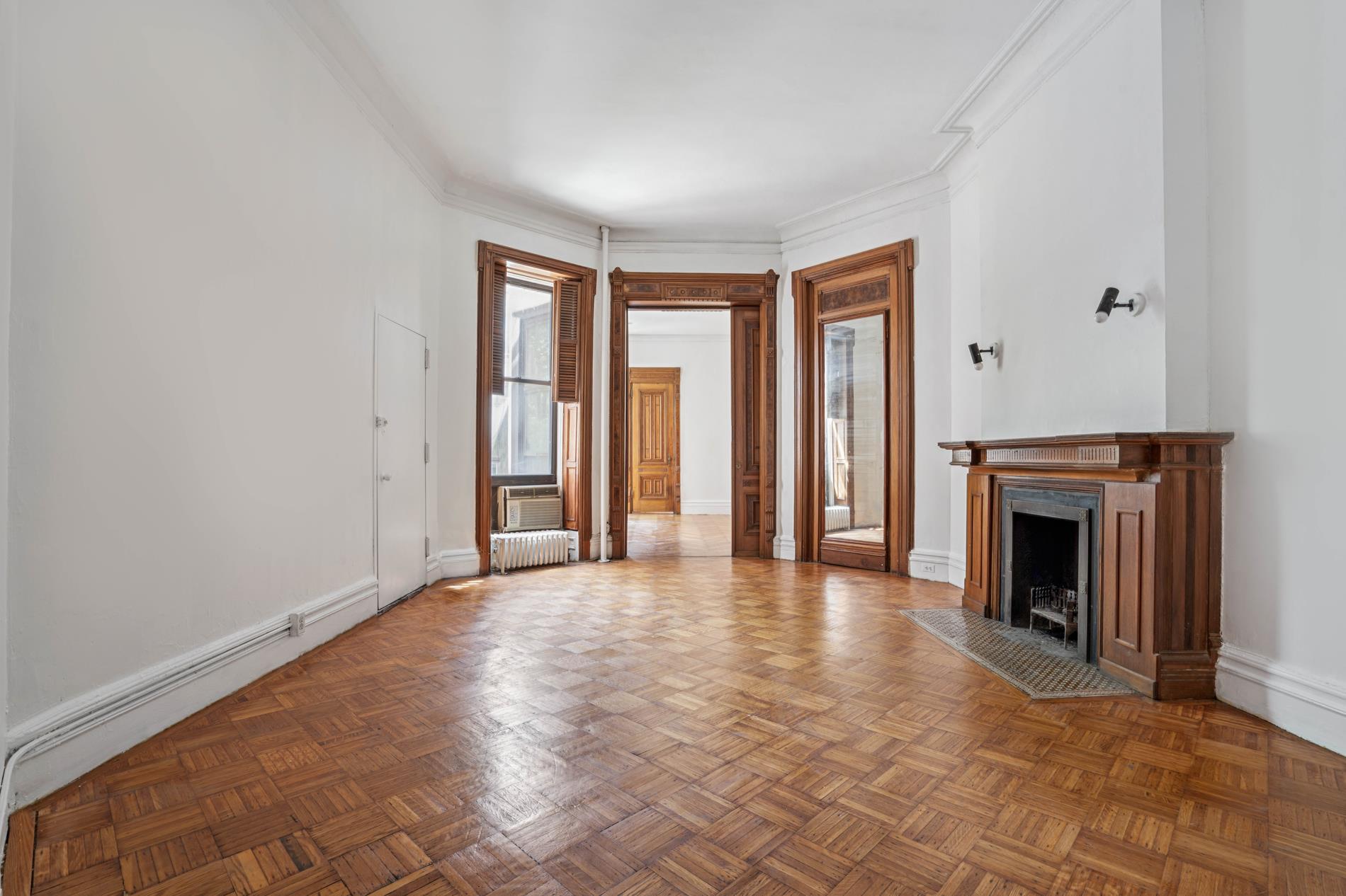 142 East 37th Street Gramercy Park New York NY 10016