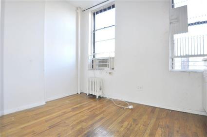 211 East 5th Street 17 E. Greenwich Village New York NY 10003