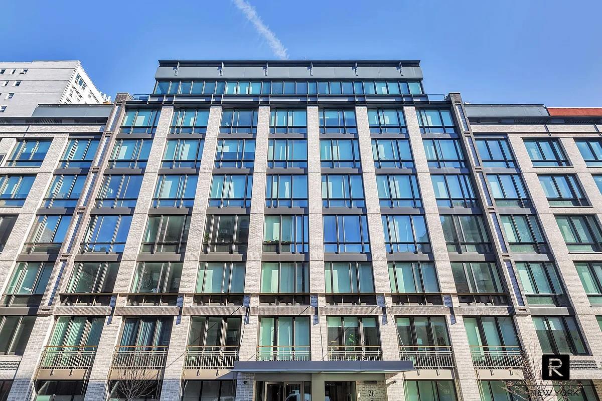 211 East 13th Street E. Greenwich Village New York NY 10003