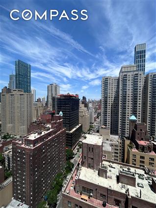 400 East 54th Street 30-D Sutton Place New York NY 10022