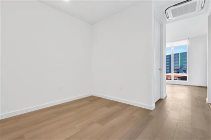 29-17 40th Avenue 608 Long Island City Queens NY 11101