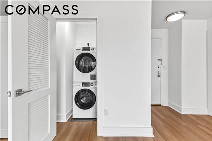 400 East 54th Street 24-E Sutton Place New York NY 10022