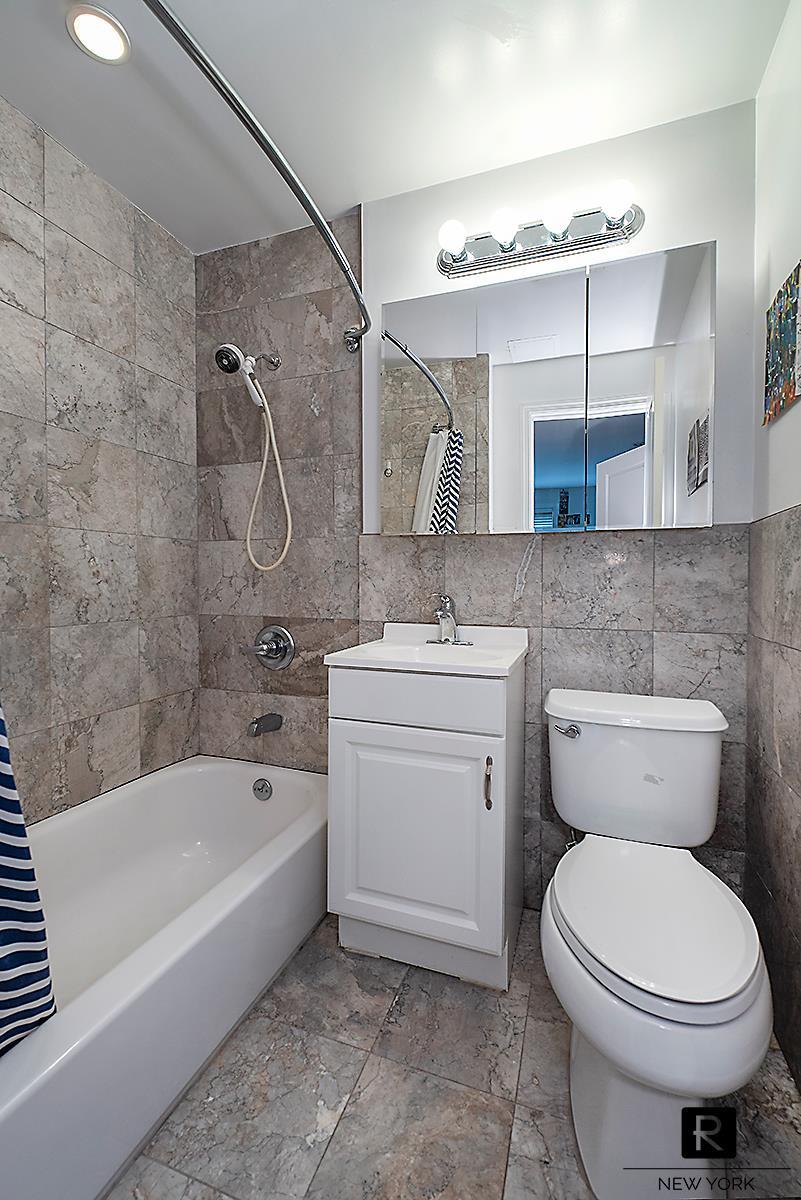 246 East 32nd Street Murray Hill New York NY 10016