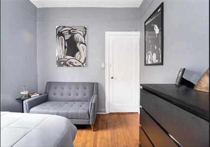 21-67 33rd Street 3-A Steinway-Ditmars Queens NY 11105