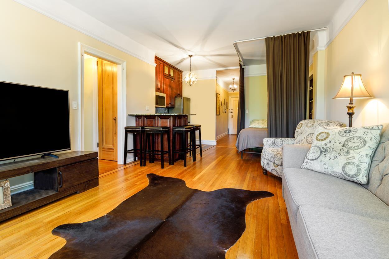 160-15 Powells Cove Blvd. A-202 Beechhurst Queens NY 11357