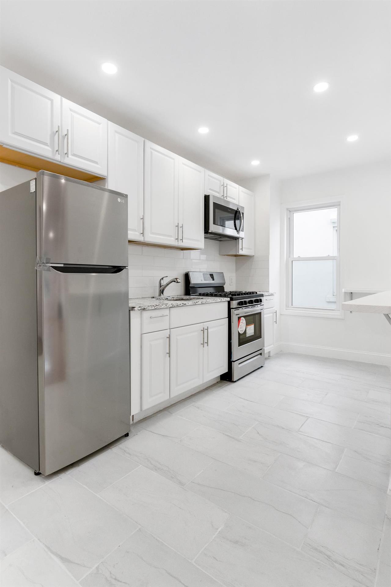 24-12 Ditmars Blvd. Building Steinway-Ditmars Queens NY 11105