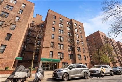 33-27 91st Street 2-E Jackson Heights Queens NY 11372