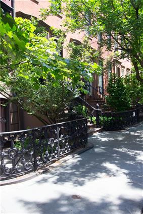 21 Bank Street 4R W. Greenwich Village New York NY 10014