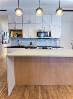 45-17 21st Street 2-B Court Square Queens NY 11101