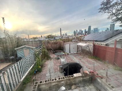 48-22 37th Street 1 Sunnyside Queens NY 11101