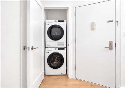 44 3rd Street 1-R Carroll Gardens Brooklyn NY 11231