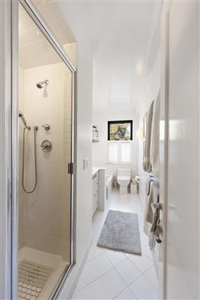 152 East 94th Street 8-D Carnegie Hill New York NY 10128