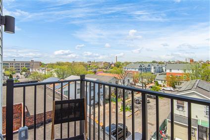 399 Halladay Street 413 Jersey City Jersey City NJ 07304