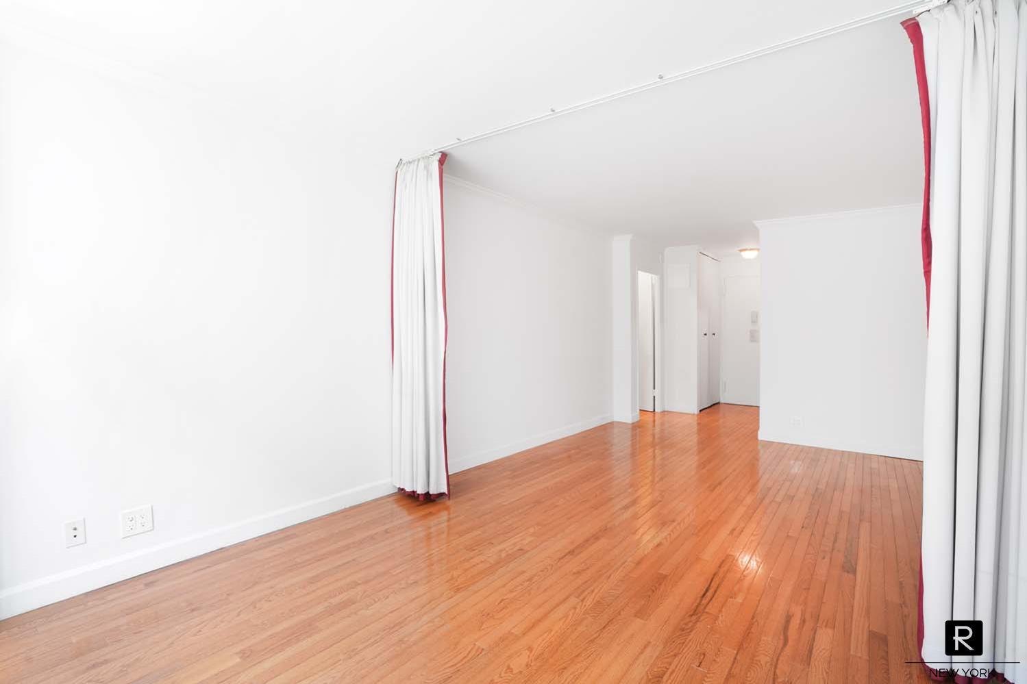 301 East 22nd Street Gramercy Park New York NY 10010