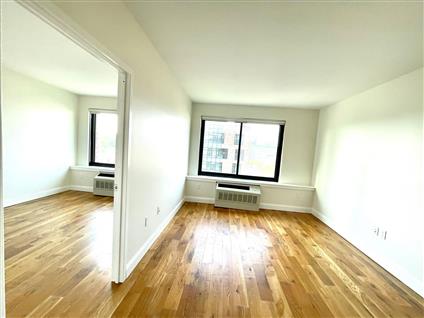 490 Myrtle Avenue 2M Clinton Hill Brooklyn NY 11205