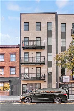 600 Myrtle Avenue 4-A Bedford Stuyvesant Brooklyn NY 11205