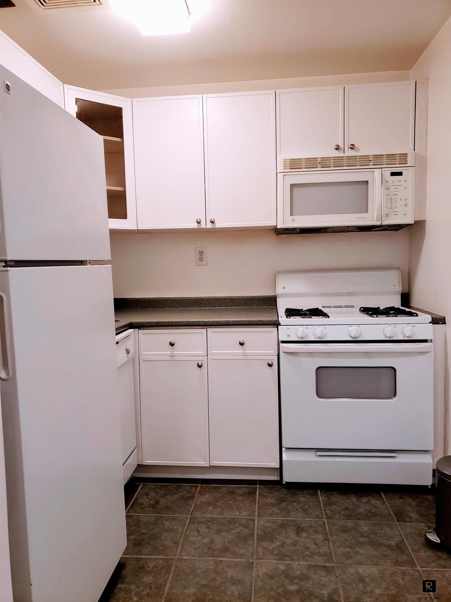 225 East 58th Street Midtown East New York NY 10022