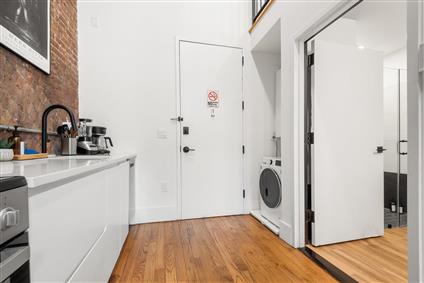 380 Montgomery Street 4091 Jersey City Jersey City NJ 07302