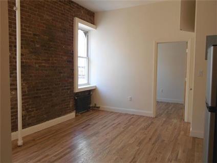 234-236 Thompson Street 32 Greenwich Village New York NY 10012