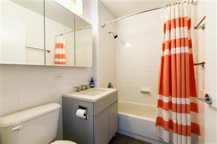 4-74 48th Avenue 28-E Hunters Point Queens NY 11109