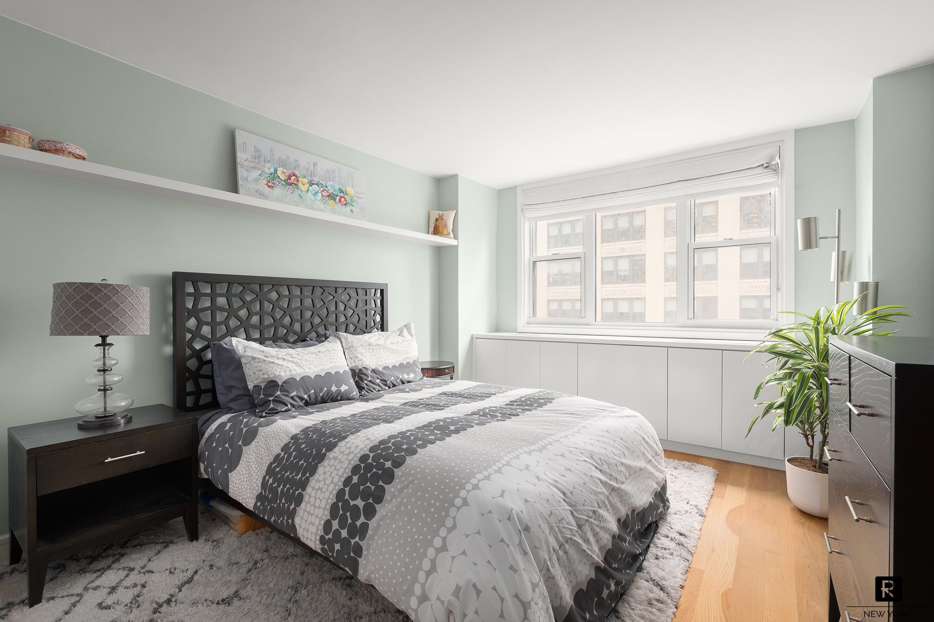 77 Seventh Avenue Chelsea New York NY 10011