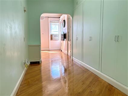 579 Seneca Avenue 2-L Ridgewood Queens NY 11385