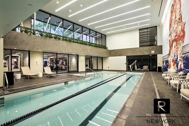 77 Charlton Street Soho New York NY 10014