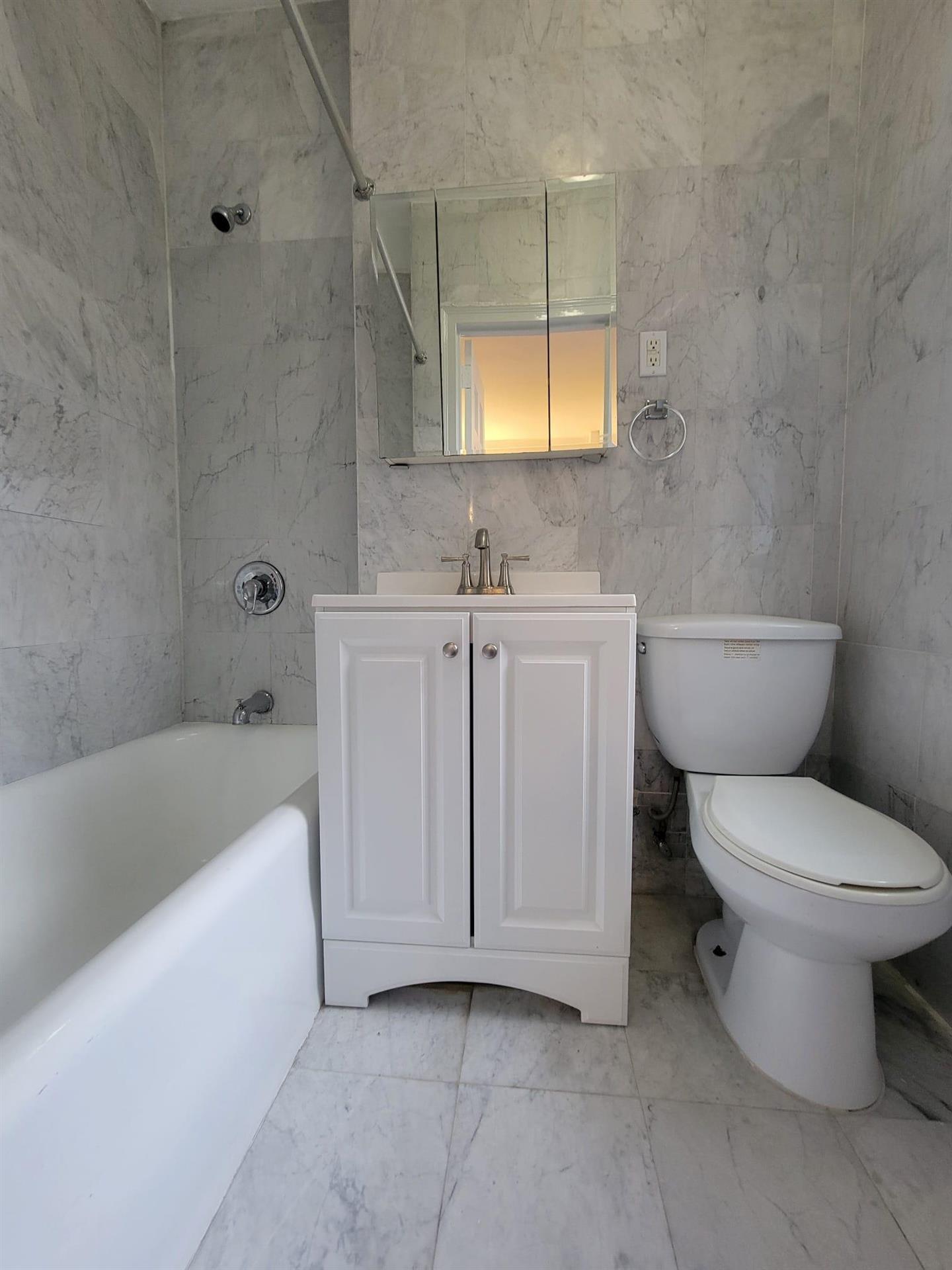 201 East 35th Street Midtown East New York NY 10016