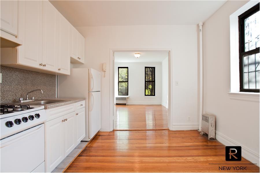 302 East 89th Street Upper East Side New York NY 10128