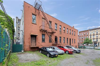 148 India Street Brooklyn NY 11222