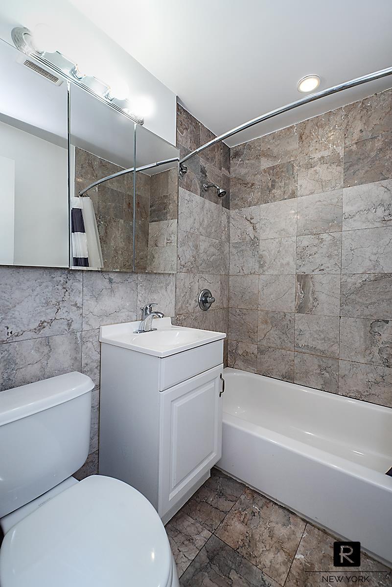 246 East 32nd Street Murray Hill New York NY 10016