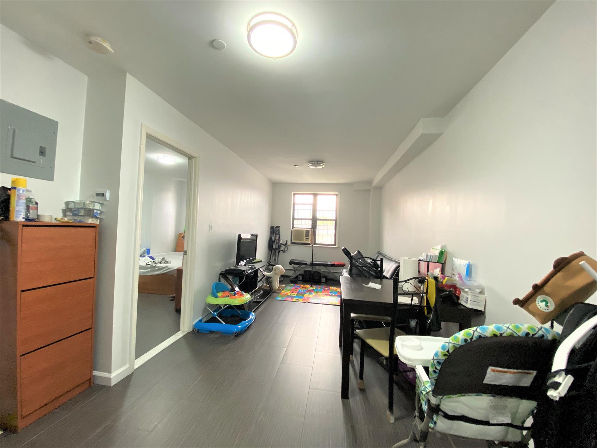 733 57th Street 3-R Sunset Park Brooklyn NY 11220