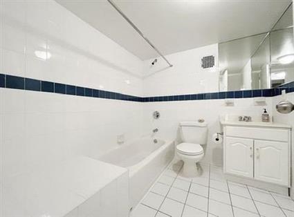 371 Madison Street 109 Lower East Side New York NY 10002