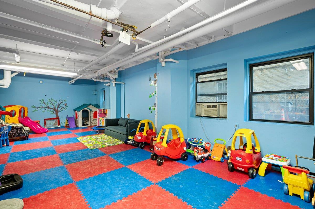 515 West End Avenue Upper West Side New York NY 10024