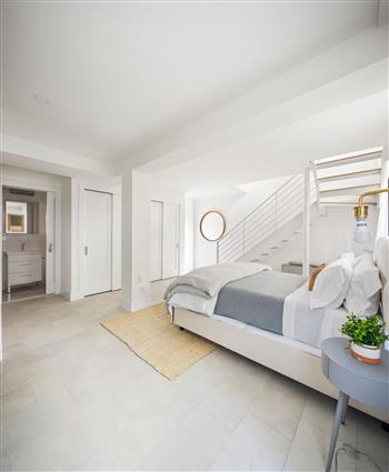 40 Stuyvesant Street 2 E. Greenwich Village New York NY 10003