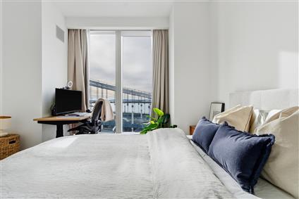 252 South Street 18B Lower East Side New York NY 10002