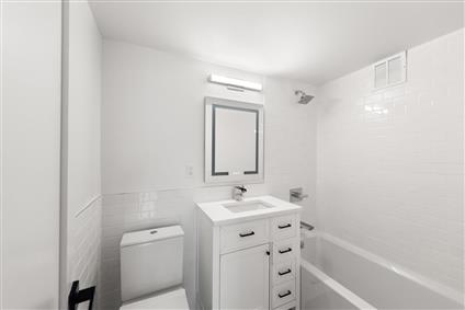 210 Clinton Avenue 7-B Clinton Hill Brooklyn NY 11205