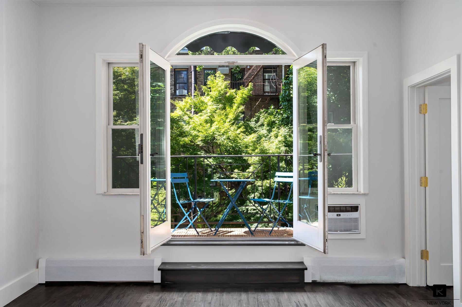 358 West 23rd Street Chelsea New York NY 10011