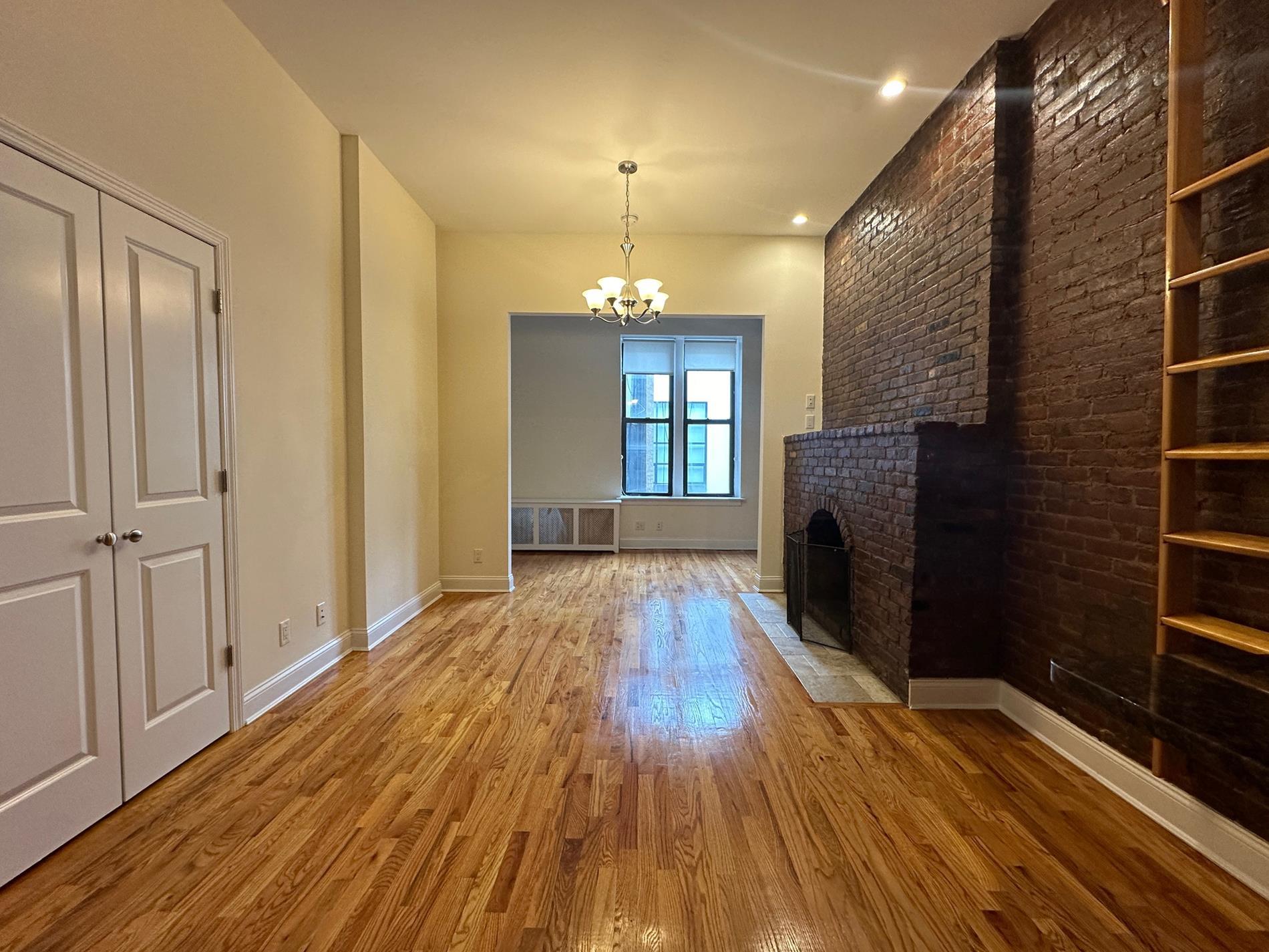 35 West 75th Street Upper West Side New York NY 10023