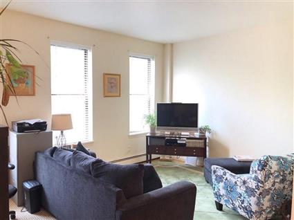 496 Pavonia Avenue B3 Jersey City Journal Sq, Jersey City NJ 7306