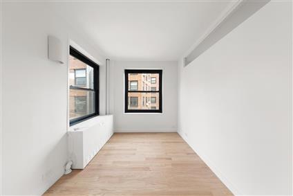 209 Clinton Avenue 10-C Clinton Hill Brooklyn NY 11205