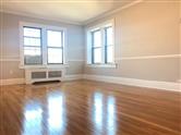 XXXLARGE ONE BEDROOM in Scarsdale!