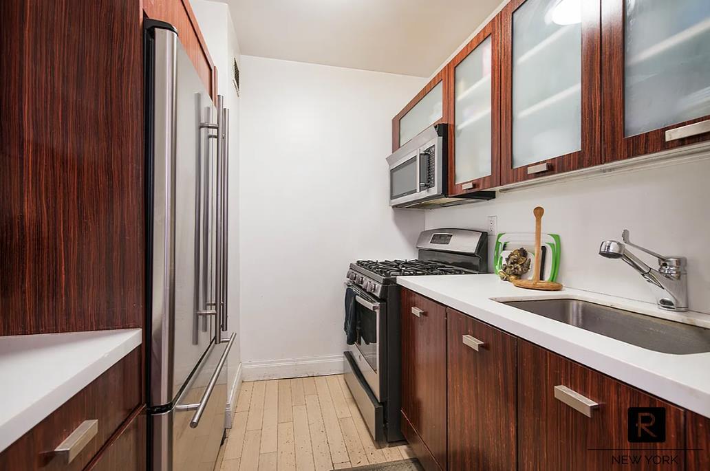 212 East 47th Street Midtown East New York NY 10017