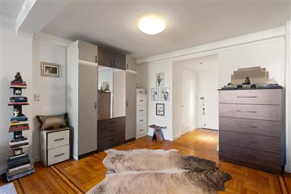 152 East 94th Street 8-D Carnegie Hill New York NY 10128